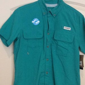 Men’s button down short sleeve shirt